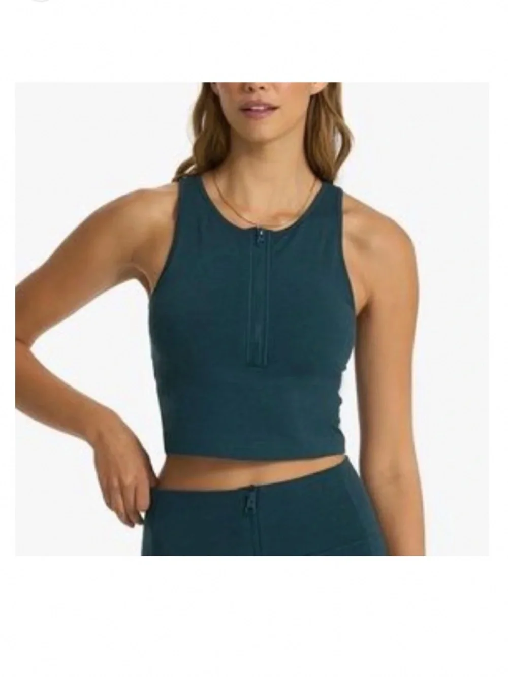 Vuori 2 piece set tank top w built in bra and leggings size s and xs - Picture 2 of 7